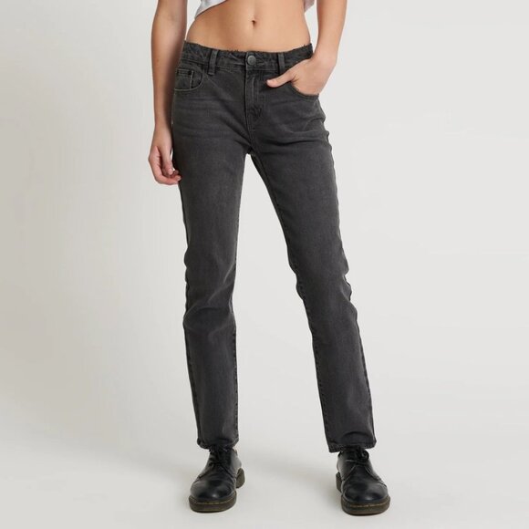 NWOT Washed Black Stixx Low Waist Slim Straight Jeans - Picture 1 of 5